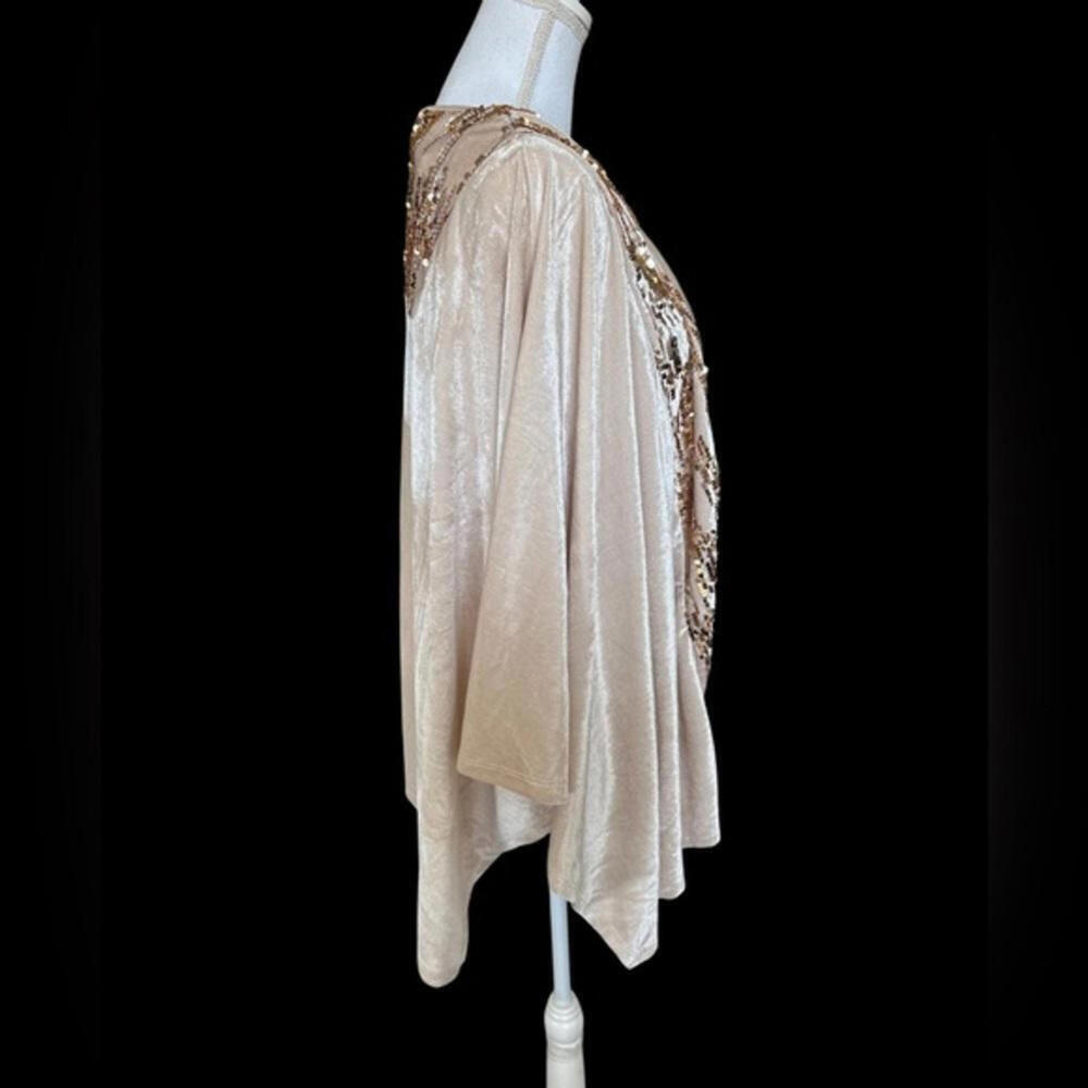 Marc New York womens cardigan. One size fits all.  Tan Color New with tags - Picture 3 of 4